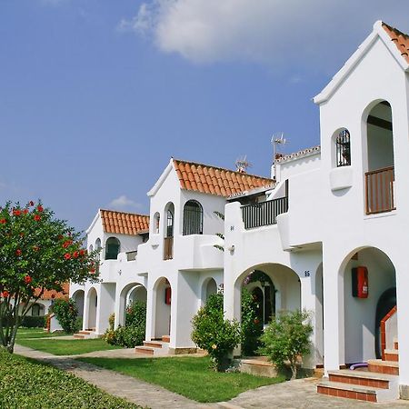 Son Bou Apartments Buitenkant foto
