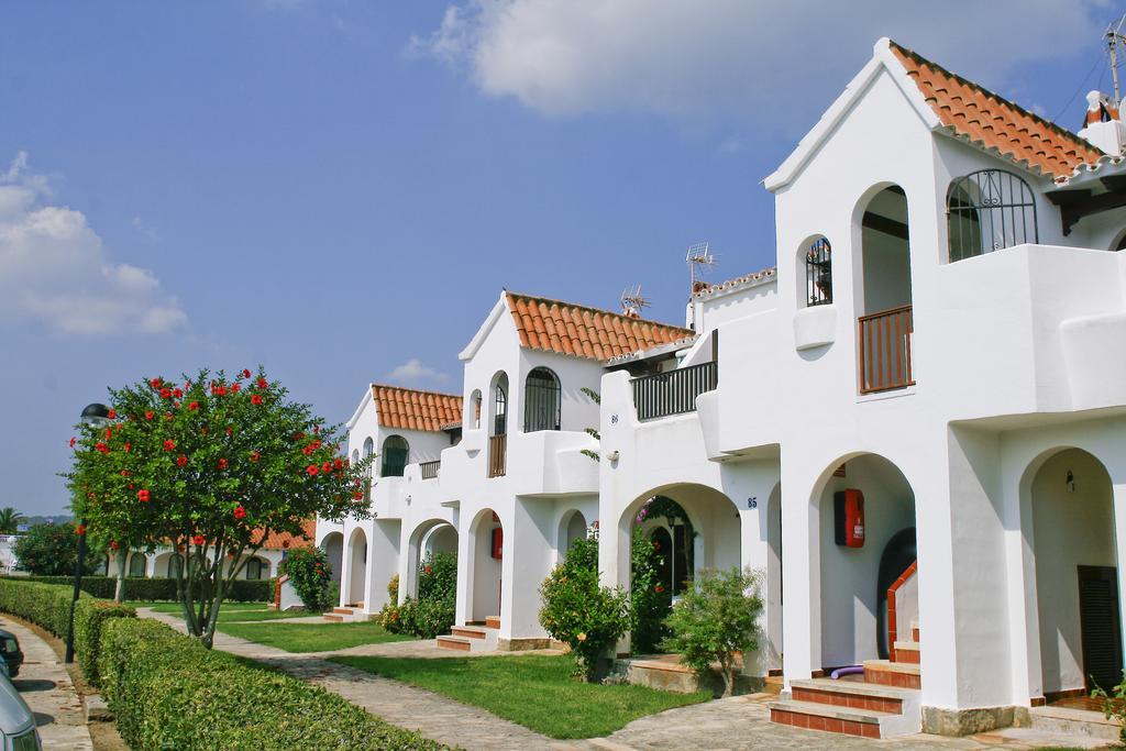 Son Bou Apartments Buitenkant foto