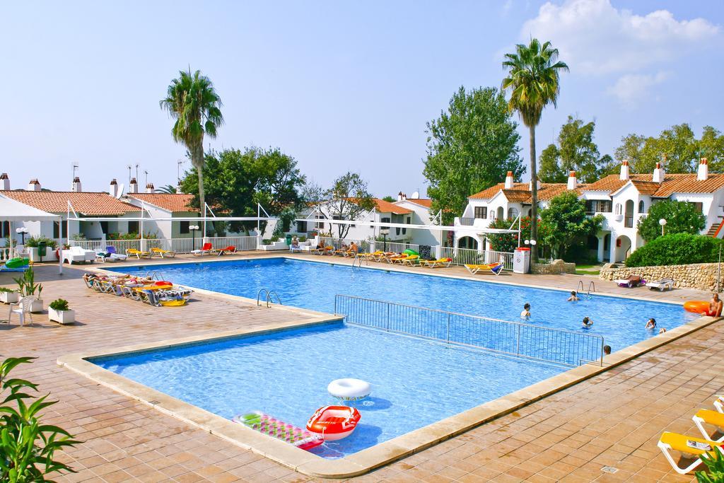 Son Bou Apartments Buitenkant foto