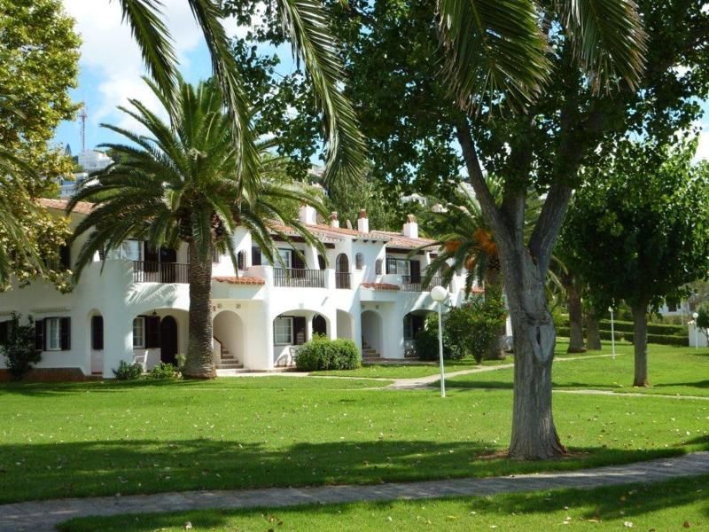 Son Bou Apartments Buitenkant foto