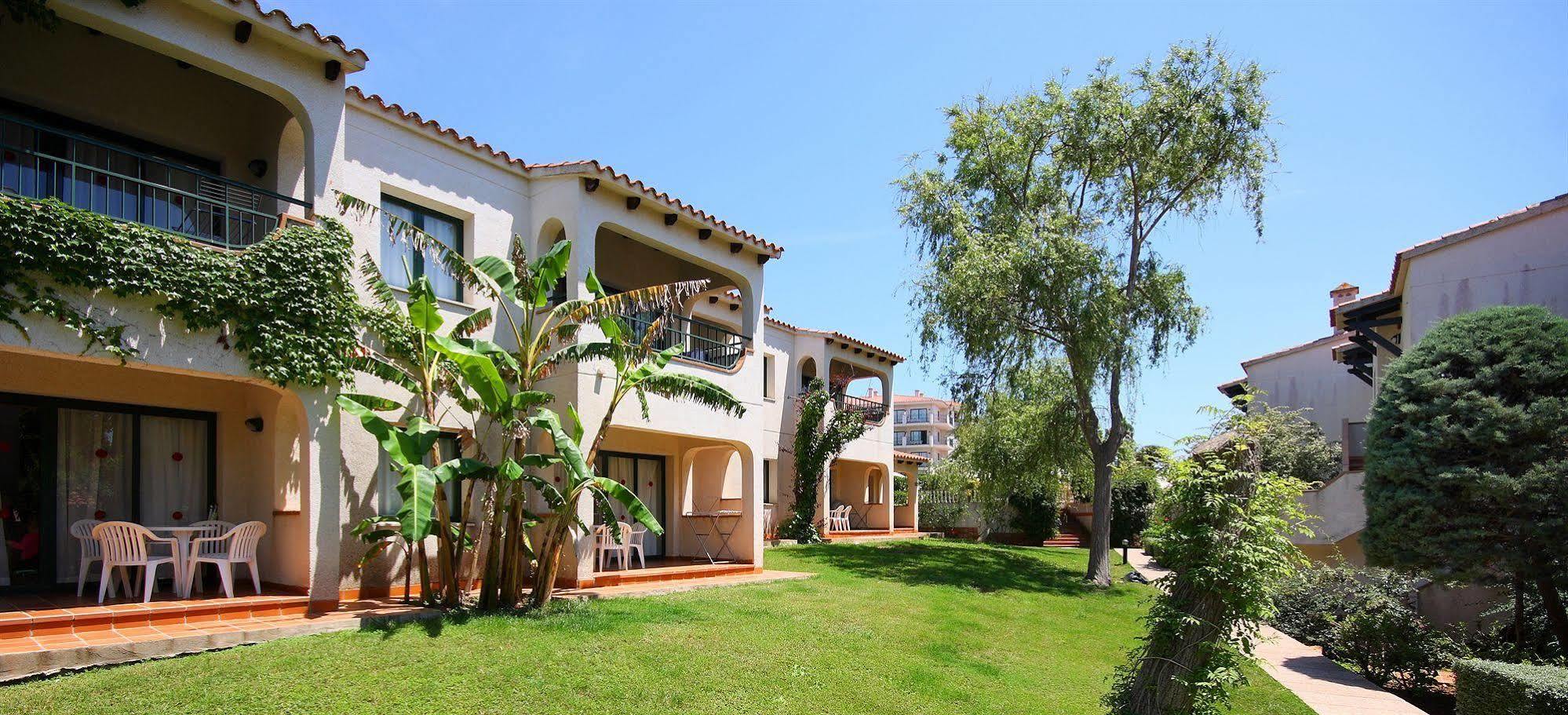 Son Bou Apartments Buitenkant foto